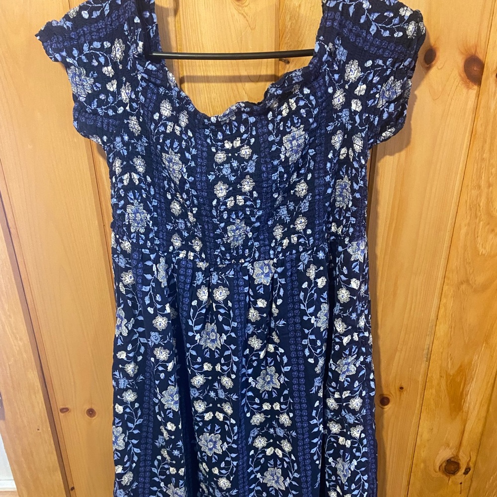 Blue floral smocked top midi dress